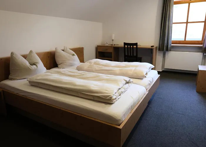 Hotels in Worth an der Donau
