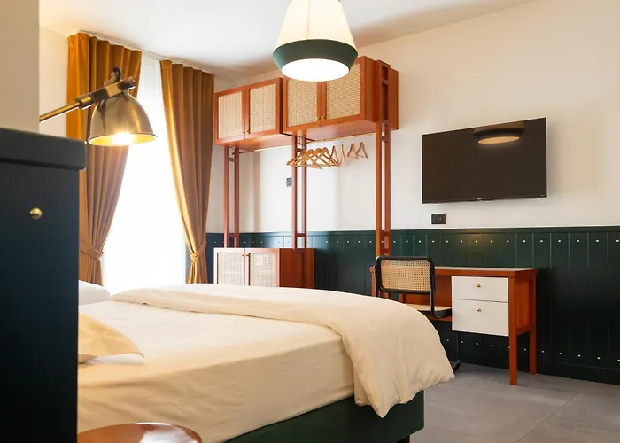 Galatone Hotels