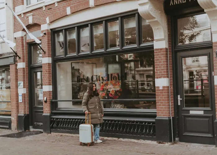 Boutique Hotel First City Den Haag