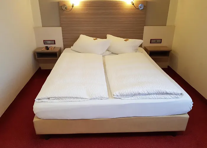 Hotels in Schortens