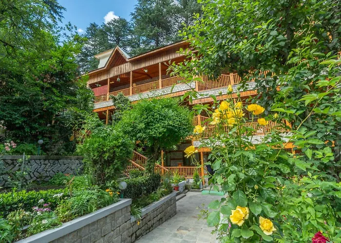 Hotels in Manāli
