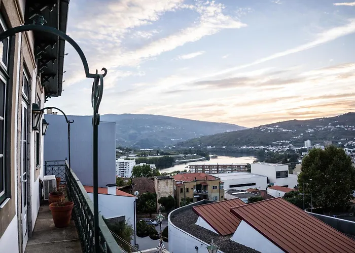 Douro D'Heart - Regua Guesthouse - Casa Completa Peso da Régua