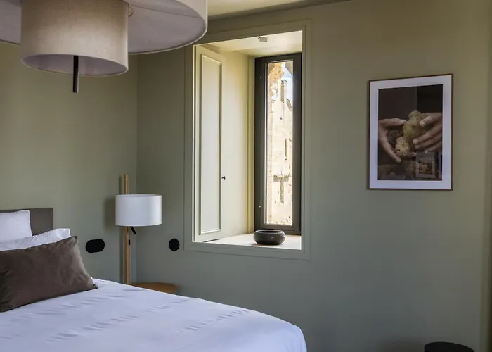 Saint-Emilion Hotels