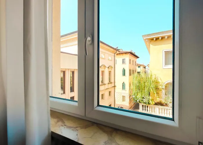Corte Melone Rooms-Upper Floor Verona