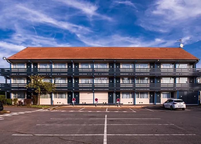 Villeneuve-Saint-Georges Hotels