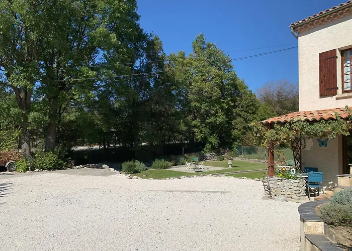 Maison Castellane Chambre d'Hotes B&B