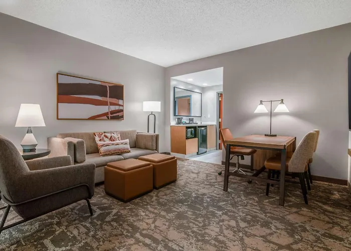 Embassy Suites By Hilton Albuquerque