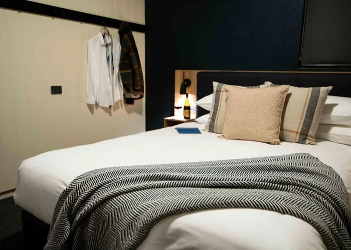 Port Germein Hotels