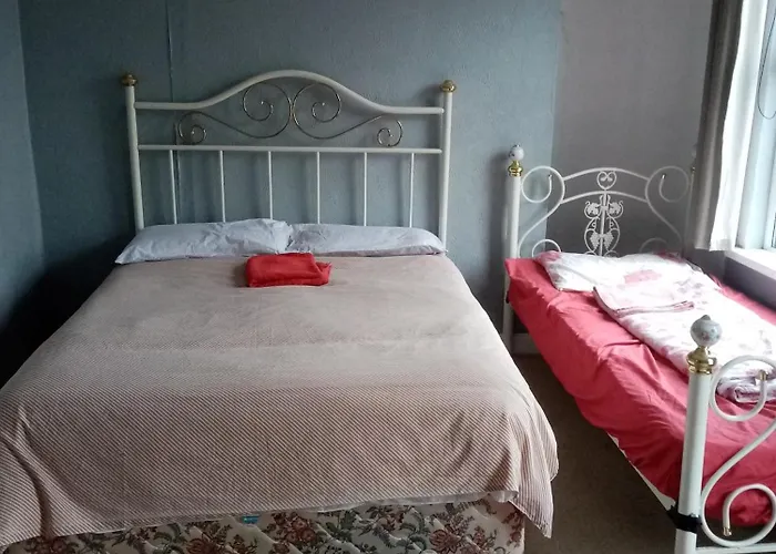 East Belfast Rooms Available Long Or Short Term Accommodation