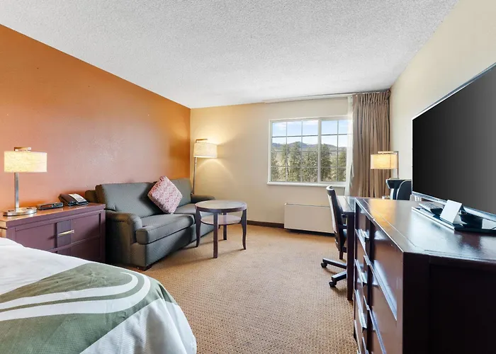 Okanogan Hotels