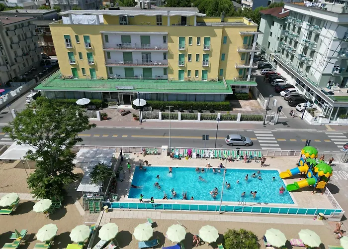 Hotel Holiday Park