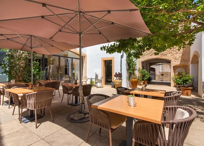 Arta Hotels