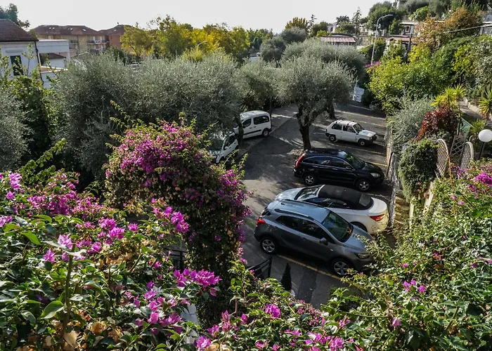 Hotels in San Bartolomeo Al Mare
