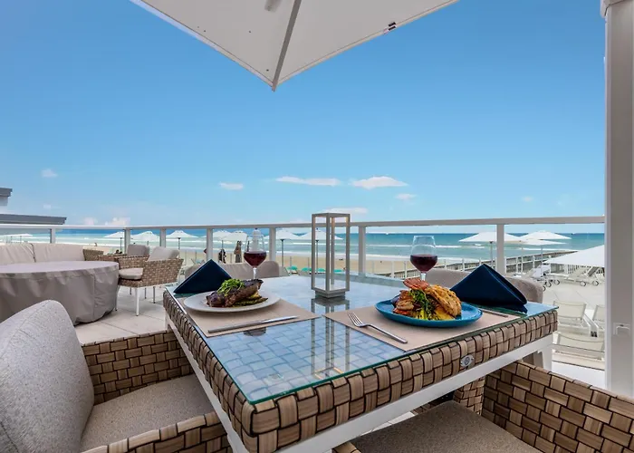 Daytona Grande Oceanfront Resort