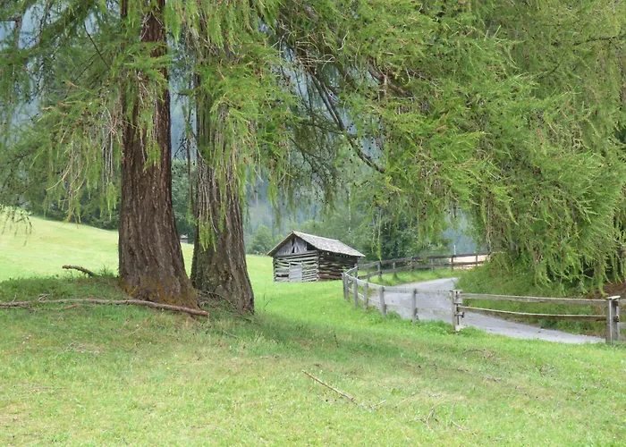 Hotels in Jerzens