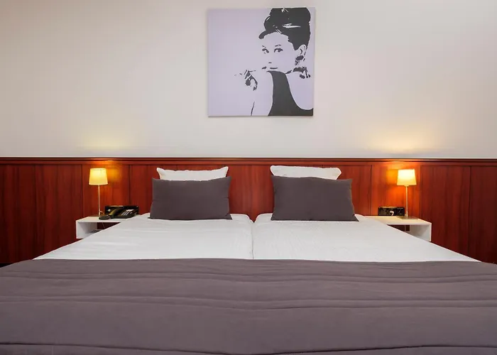 Hotels in Asperen