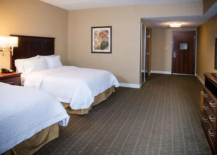 Rossford Hotels