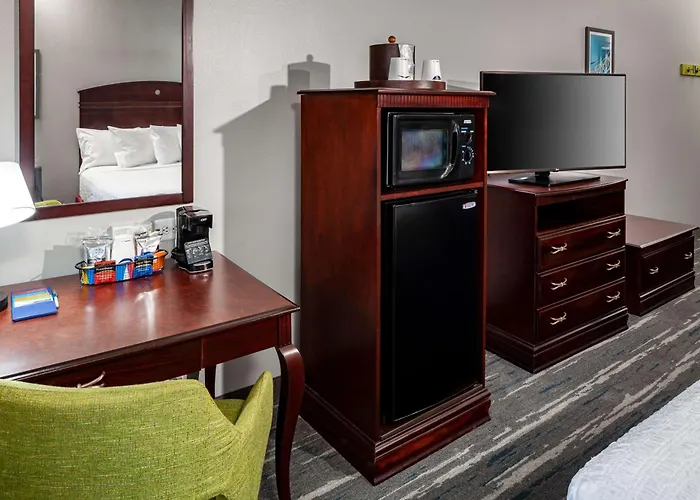 Hampton Inn & Suites Texarkana