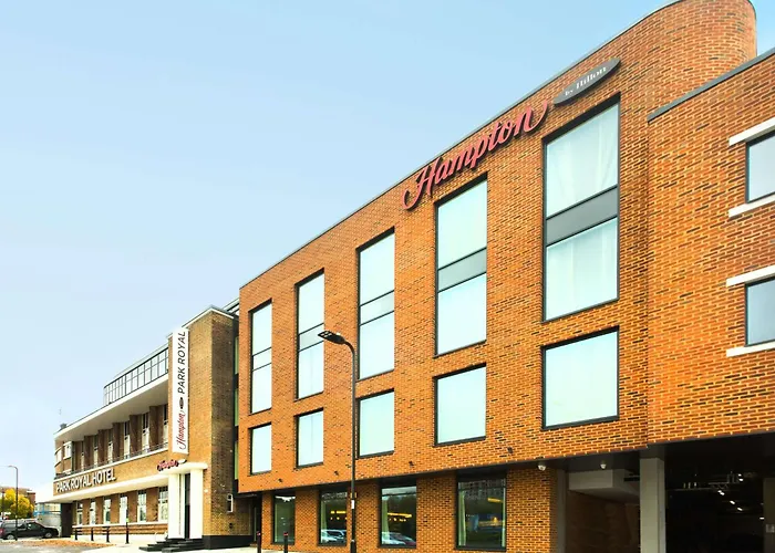 Hampton By Hilton London Park Royal Hotel