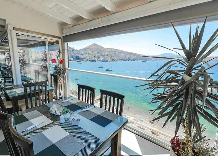 Republika Hotel Sarandë