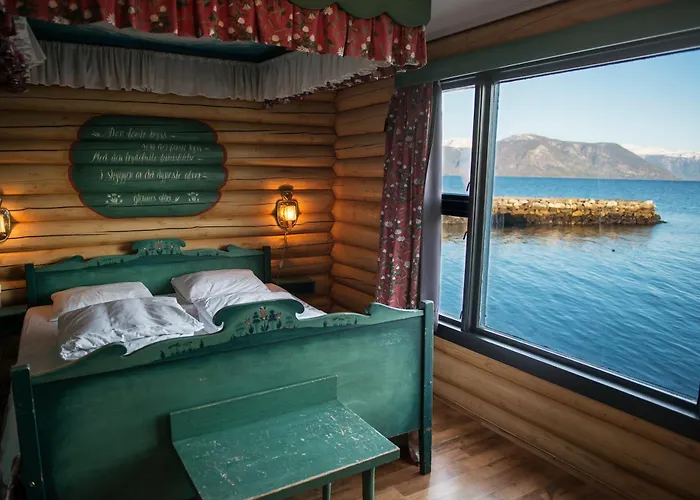 Leikanger (Sogn og Fjordane) Hotels