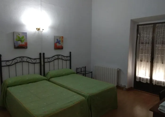 Pension Carretero Caces