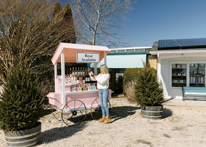 The Roundtree, Amagansett Hotel