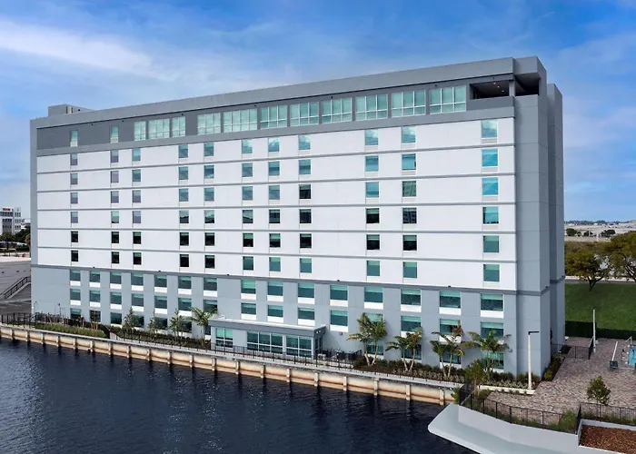 Home2 Suites By Hilton Miami Airport South Blue Lagoon Miami Springs