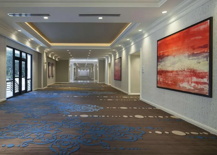 Hilton St. Petersburg Bayfront Hotel