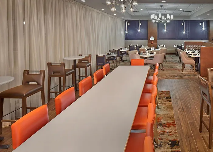 Doubletree By Hilton Little Rock Hotel
