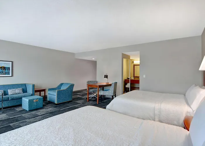 Hoover Hotels