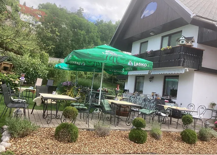 Apartments & Rooms Preseren Bled