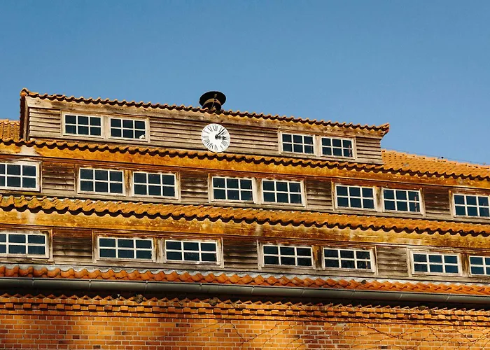 Hotels in Leizen
