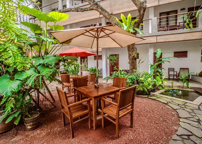 Hotel Sayura House Colombo