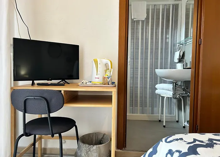 Hotel Cecile