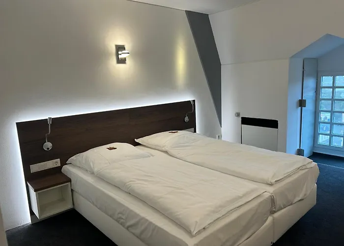 Hotels in Weilburg