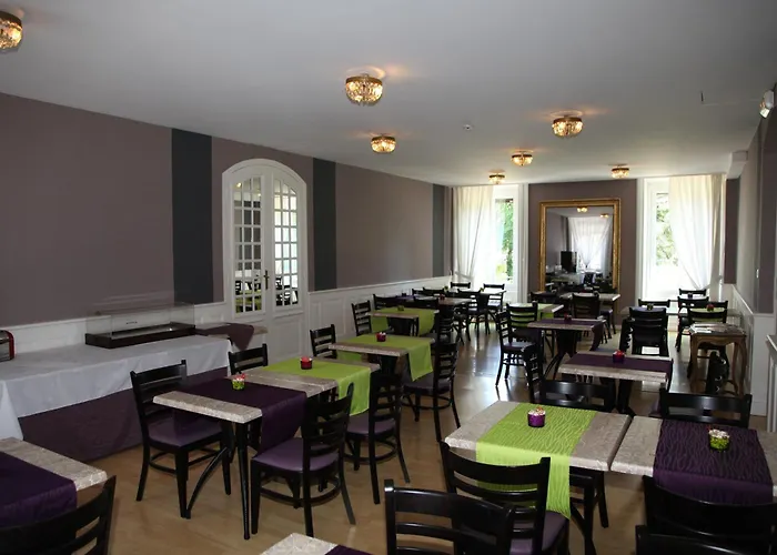 The Originals Boutique, Hôtel Terminus, Bourg-en-Bresse Gare 