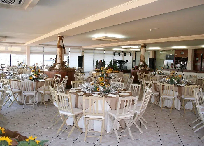 Oliveira do Bairro Hotels