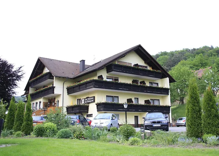 Hotels in Heimbuchenthal
