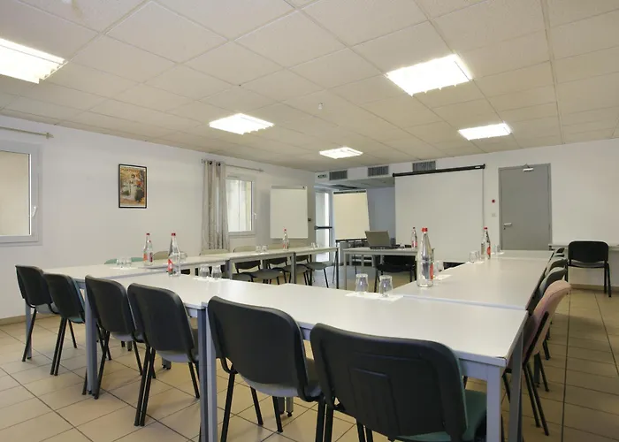 Brignoles Hotels