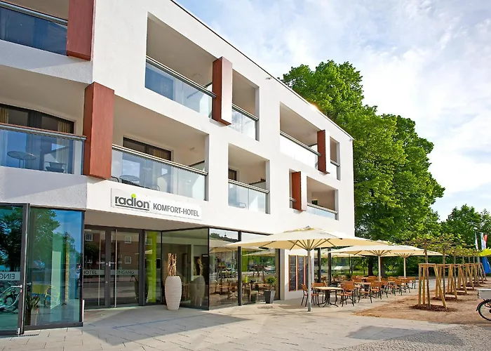 Radlon Fahrrad-Komfort-Hotel Waren 