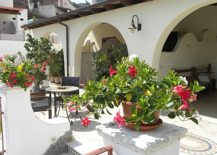 Hotel Borgo Eolie