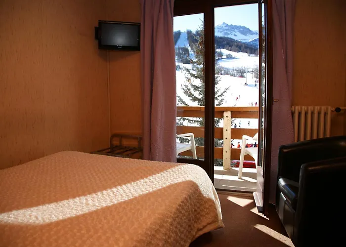 Hôtel Soleil des Neiges Le Sauze