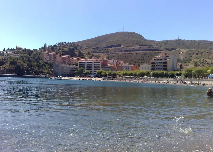 Hostal Juventus Portbou