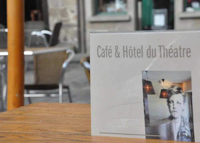 Cafe Hotel du Theatre Dinan