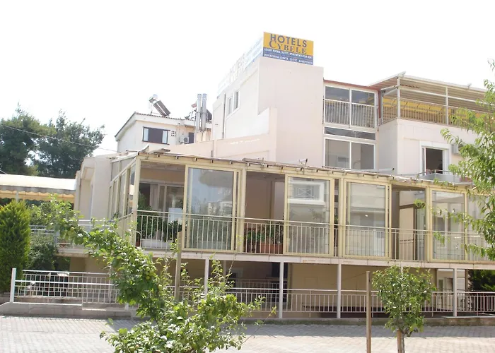 Cybele Guest Accommodation Athene