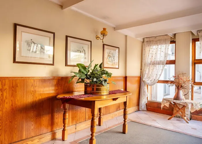 Middelburg (Eastern Cape) Hotels