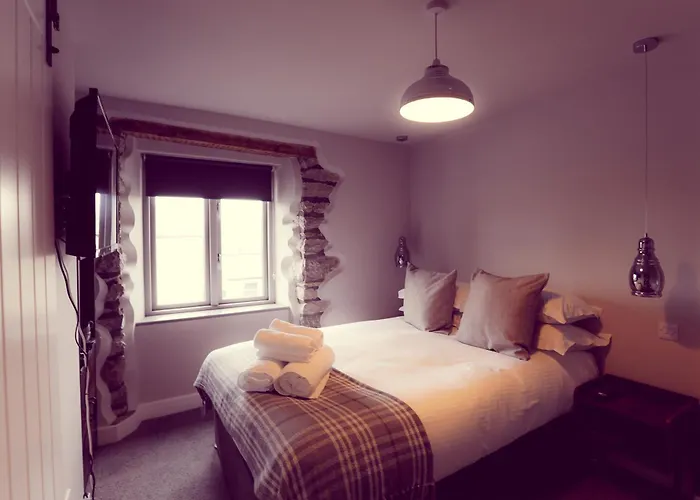 Milnthorpe Hotels