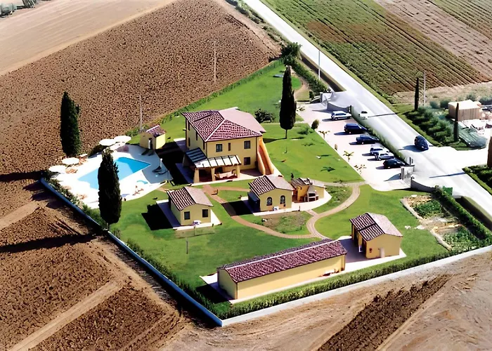 Podere Tre Cipressi Aparthotel Campiglia Marittima