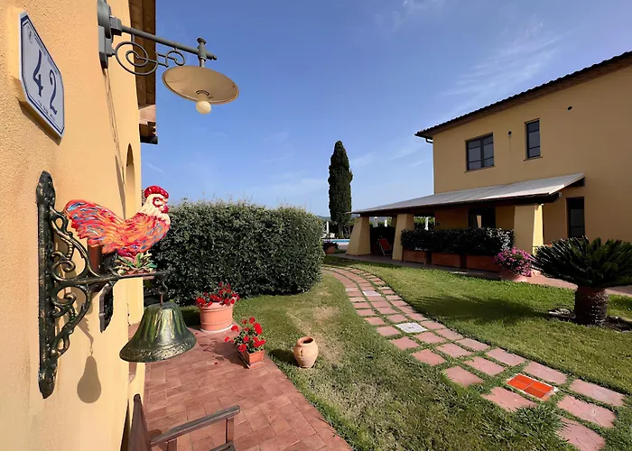 Podere Tre Cipressi Aparthotel Campiglia Marittima